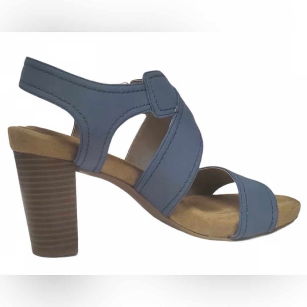 Giani Bernini Blue/Gray Janet Memory Foam Strappy Block Heel Sandals with Buckle